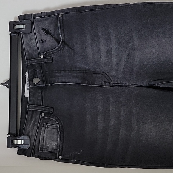 Forever 21 Size 26 Washed Black Distressed Skinny High Rise Jeans - Picture 11 of 14
